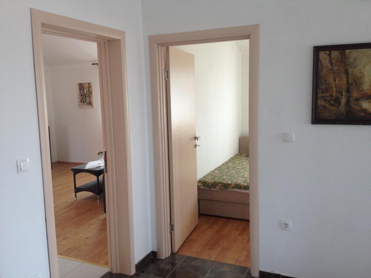 Apartman Sternak Kraj  Екстериор снимка