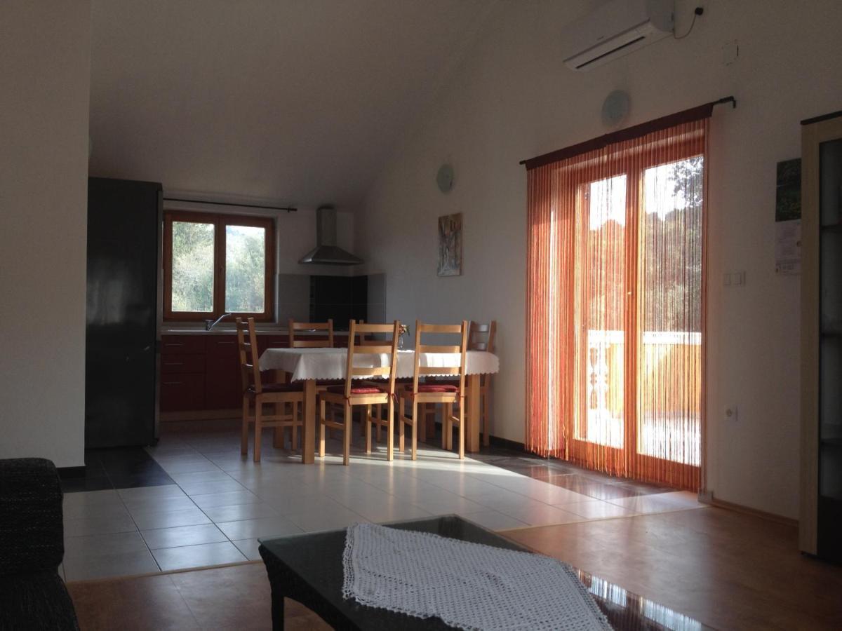 Apartman Sternak Kraj  Екстериор снимка