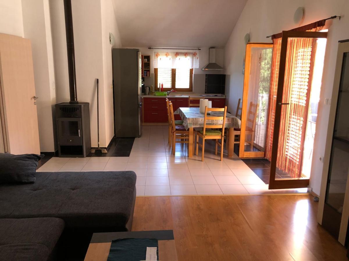 Apartman Sternak Kraj  Екстериор снимка